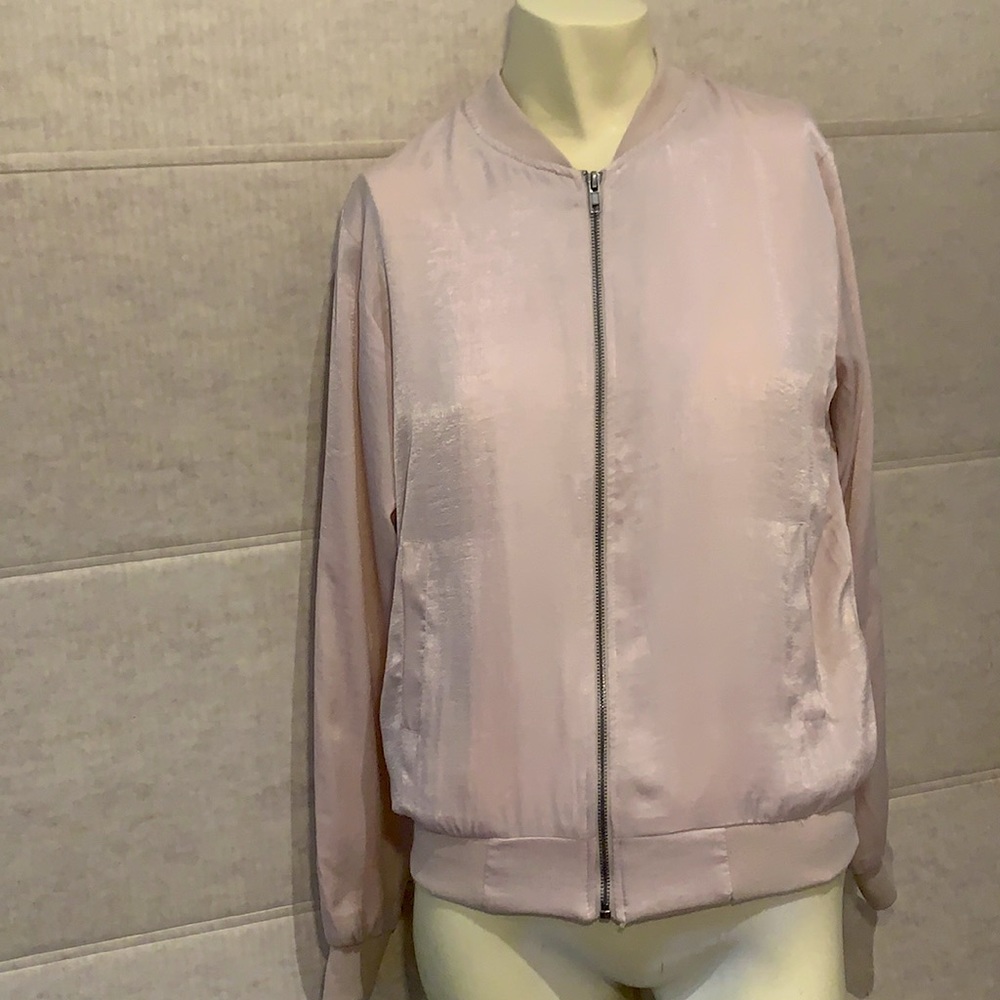 Brandy Melville, bomber jacket, satin pink color.